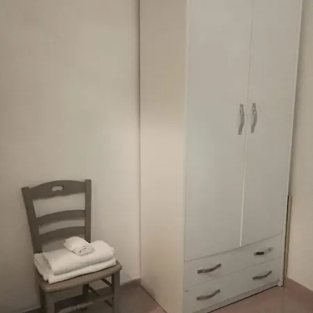 Bed & Breakfast Flora